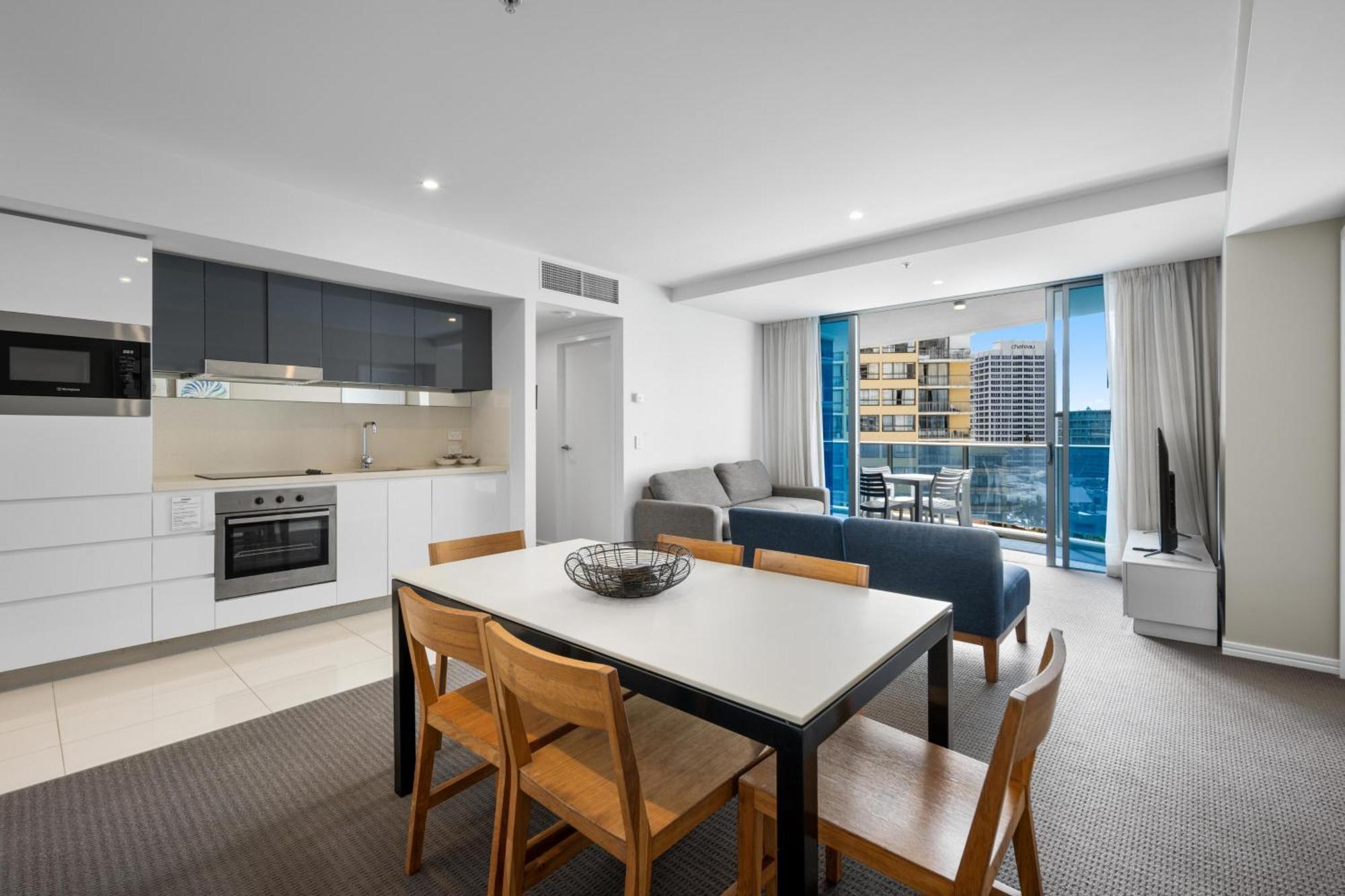 H-Residences Private Apartments - Hosted By Coastal Letting Голд-Кост Экстерьер фото