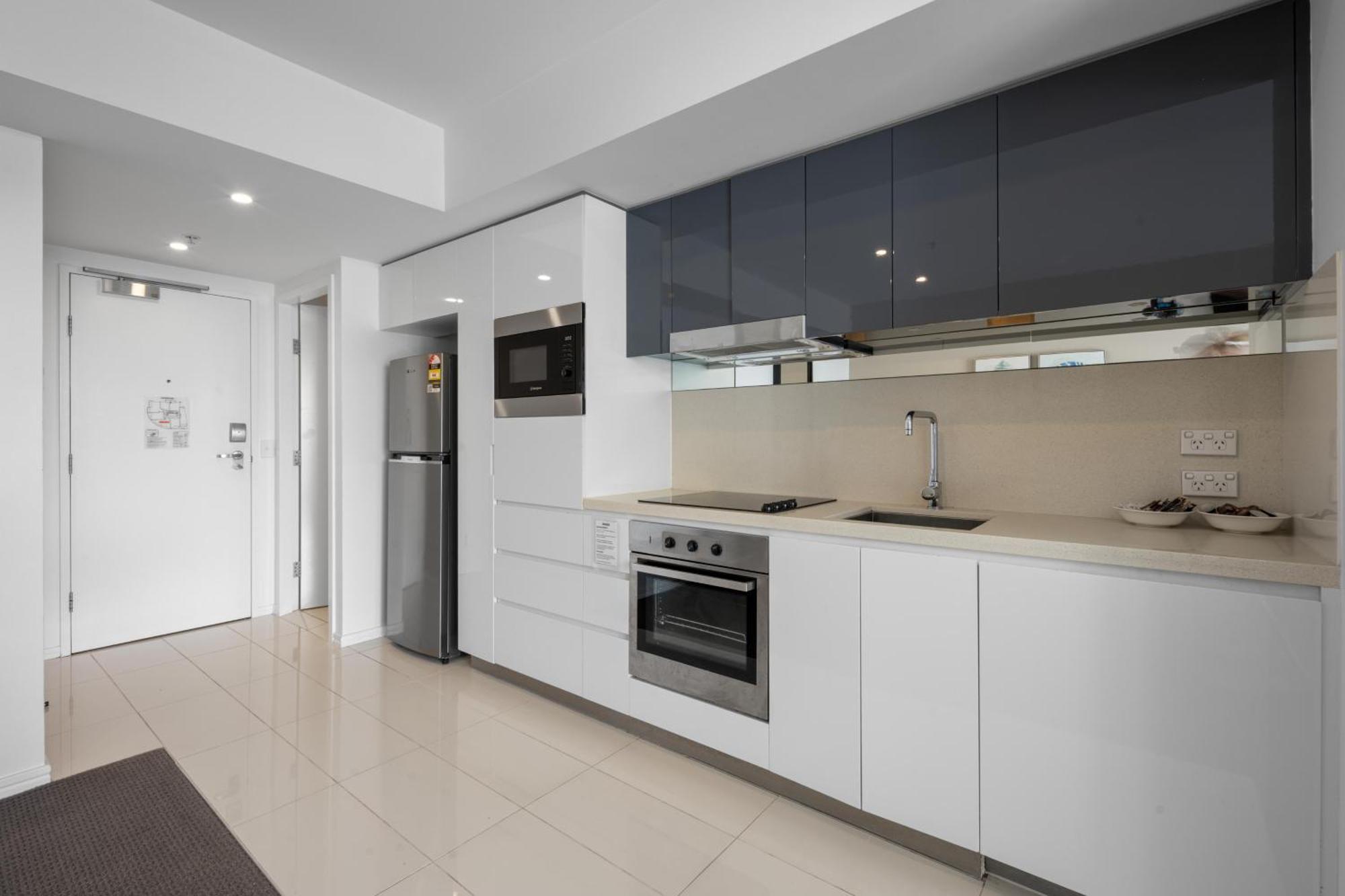 H-Residences Private Apartments - Hosted By Coastal Letting Голд-Кост Экстерьер фото